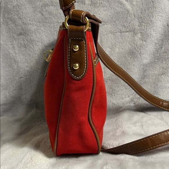 CHAPS Burgundy and Brown Women's Crossbody Bag - Picture 4 of 9